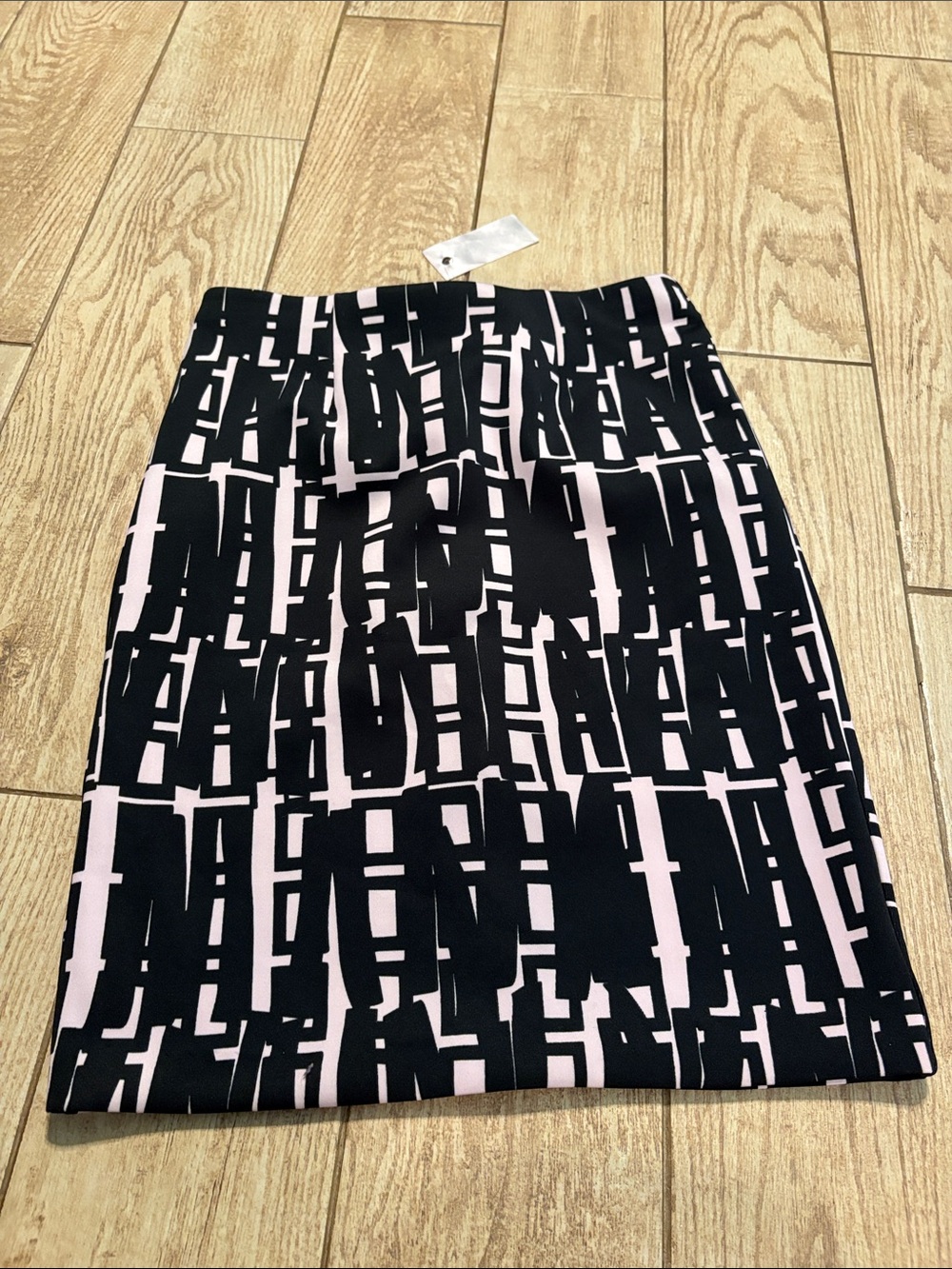 Black and Light Pink Graphic Pencil Skirt